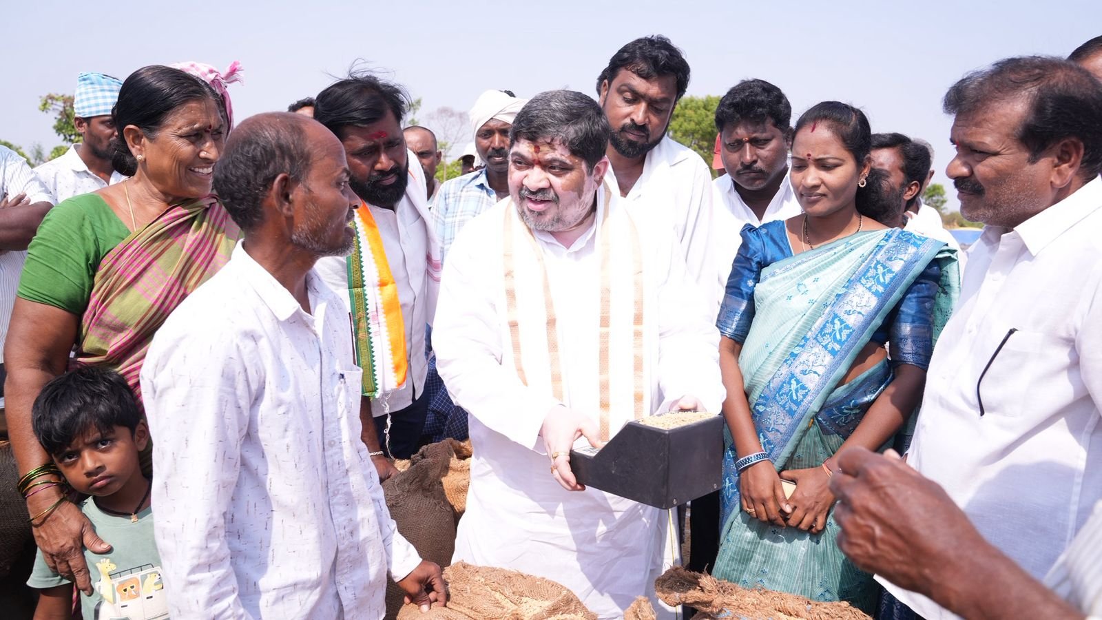 హుస్నాబాద్ నియోజకవర్గంలో మంత్రి పొన్నం ప్రభాకర్ పర్యటన